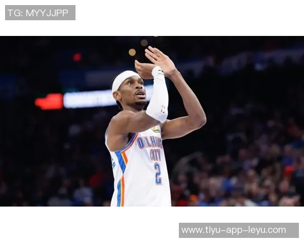 韦德称赞亚历山大造犯规技巧认为他聪明懂得如何赢得裁判哨声