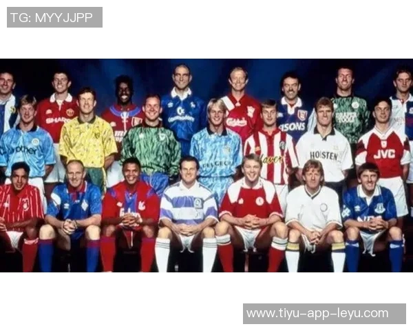 希勒评选本赛季英超最佳阵容阿森纳曼城切尔西桑德兰各有代表