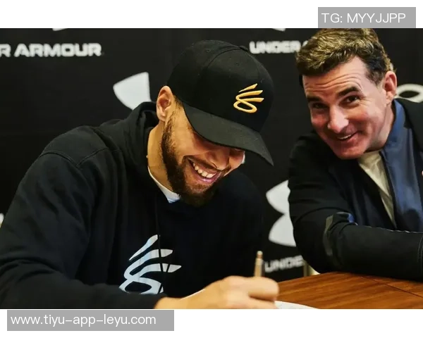 库里与安德玛解约后首选纪念GIGI的鞋款引发热议 库里与安德玛解约后首选纪念GIGI的鞋款引发热议