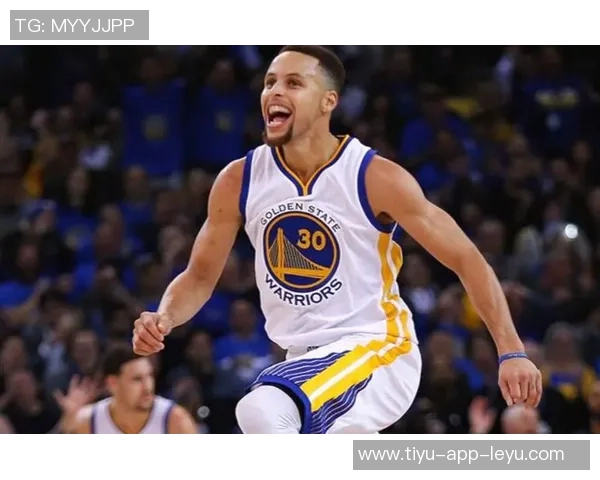 科尔赞克尼佩尔展现克里斯穆林风采引发球迷热议 科尔赞克尼佩尔展现克里斯穆林风采引发球迷热议